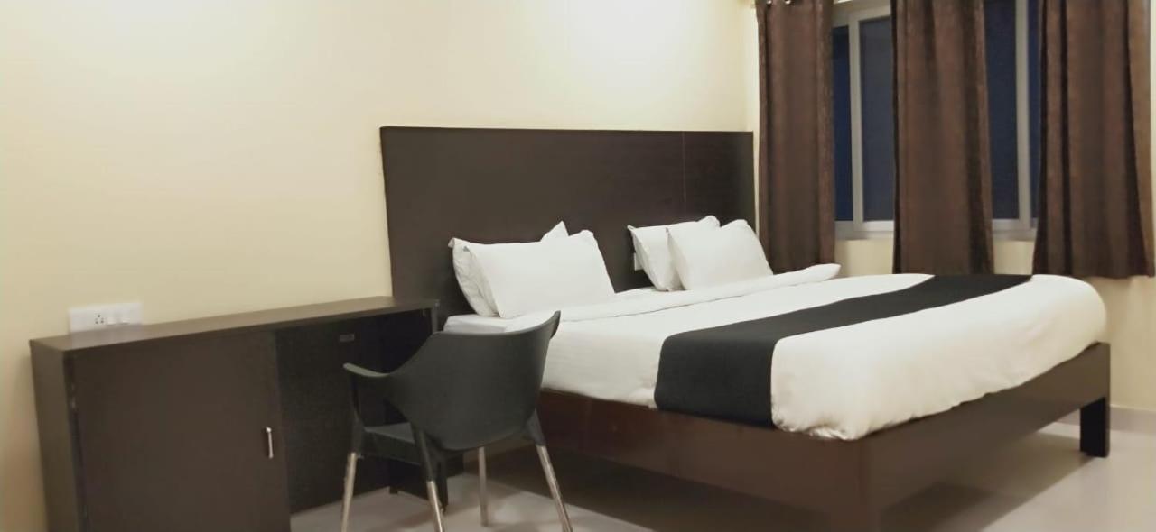 Arvind Stay Hotel, Rk Beach Vizag Visakhapatnam Buitenkant foto